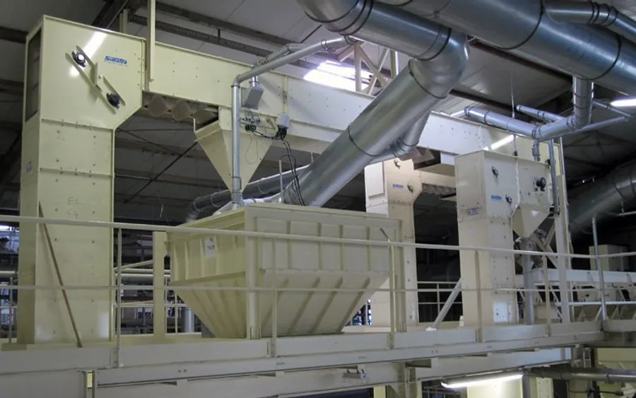 Conveying System Design in Pet Food and Aquafeed Plants: How to Reduce Transfer Points